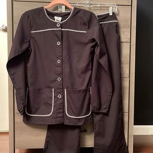 Peaches Long Sleeve Scrub Set